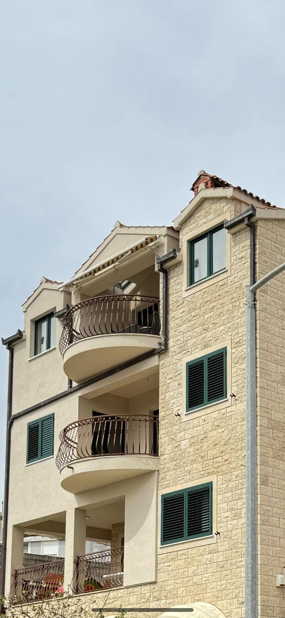 Penthouse Lapis Apartment Split Exterior photo
